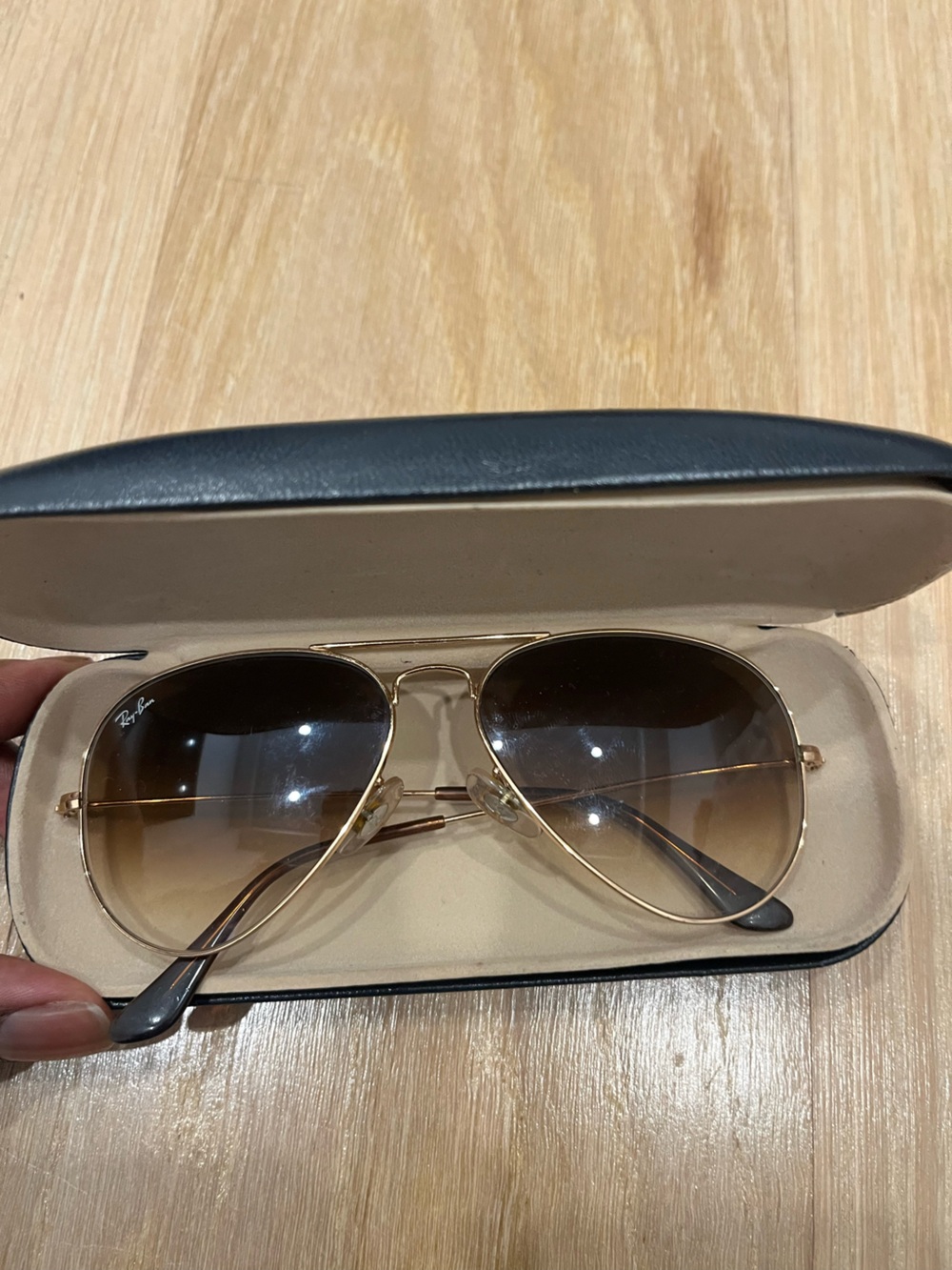 Ray Ban Gold Frame Brown Lens Aviator Sunglasses